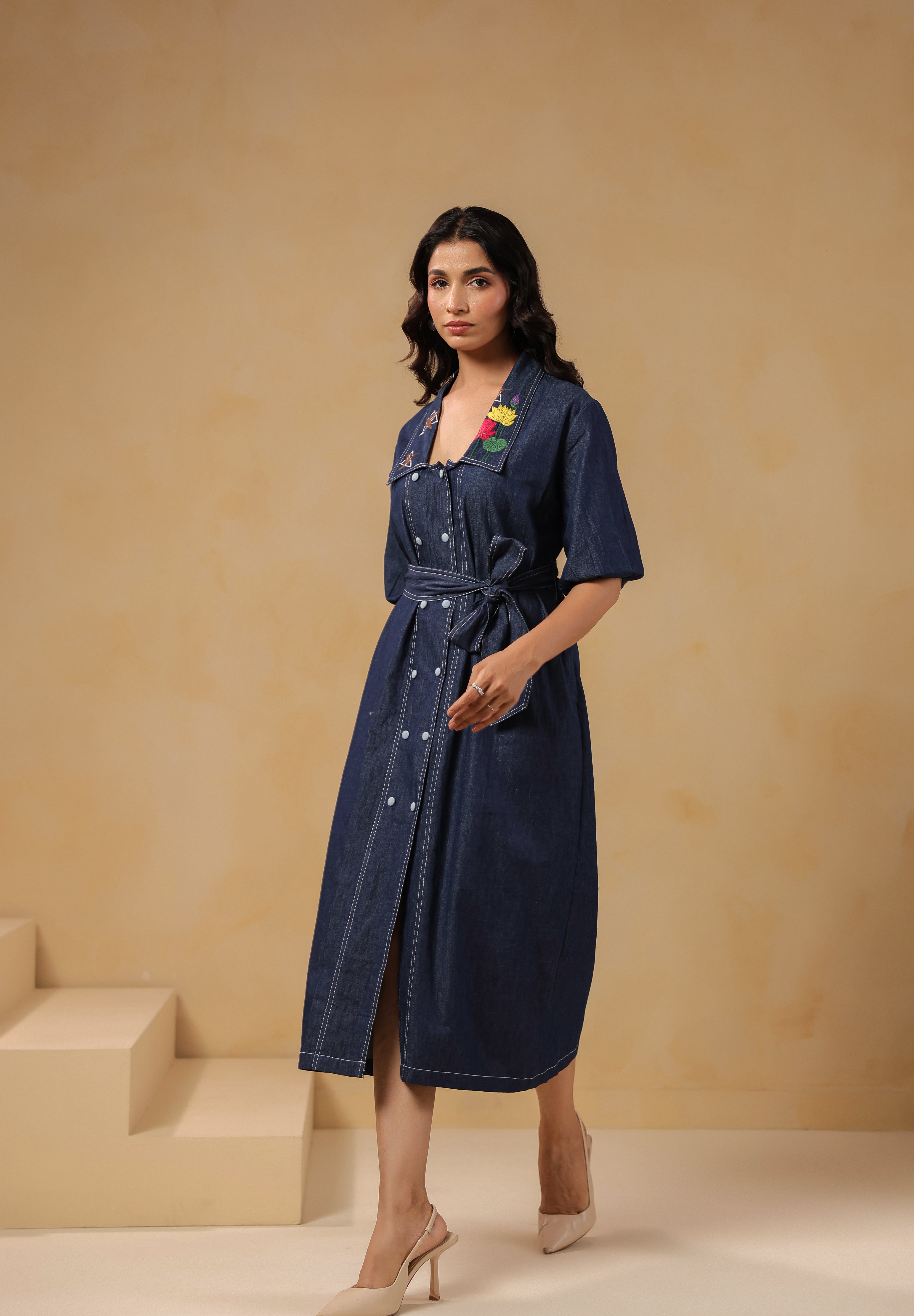 Side pose of Aviary Belted Midi Dress with waist tie