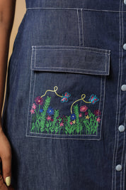 Detailed view of Bloom Trail Button Dress stitching and button finish