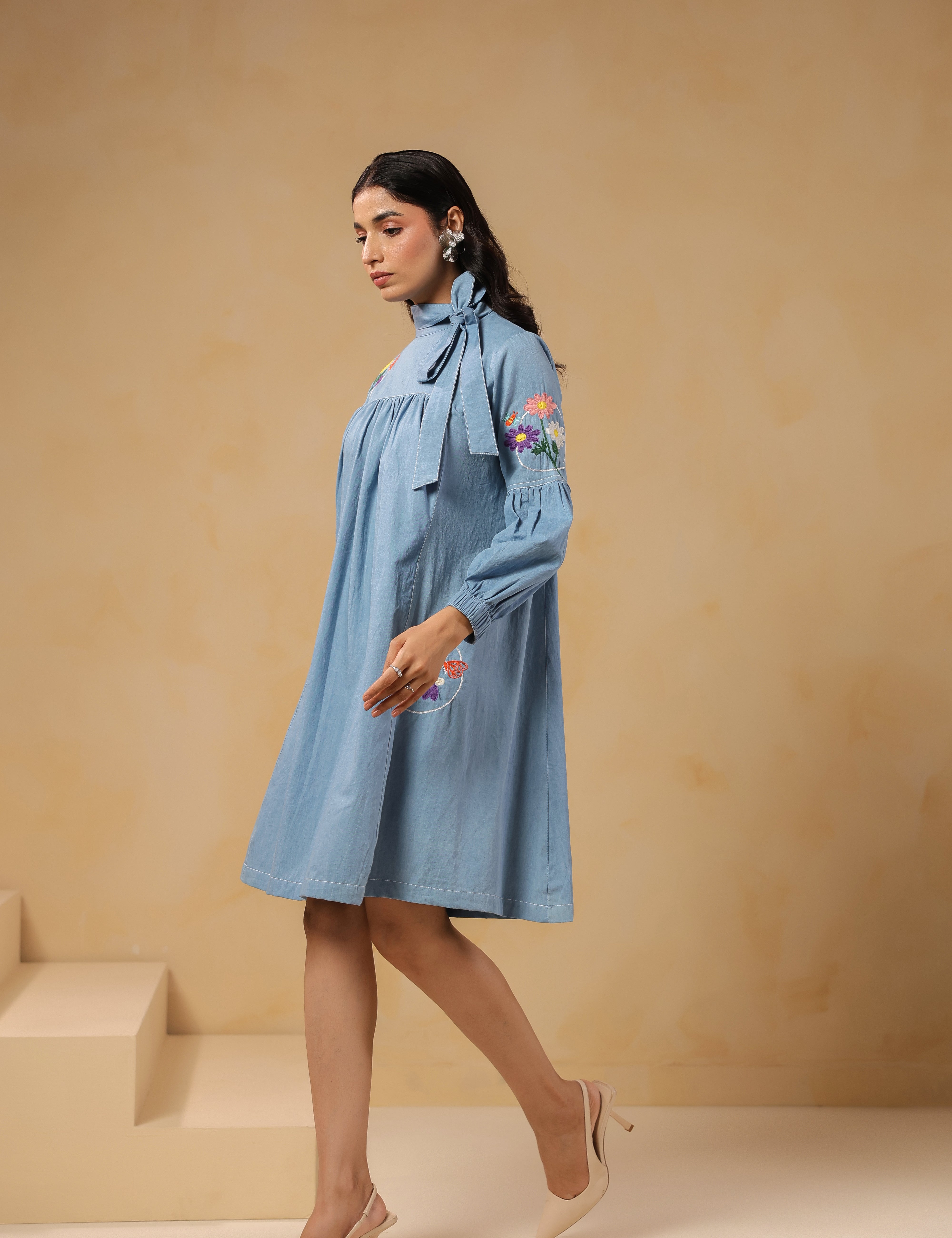 Side profile of Floraverse Tie Neck Dress in lightweight denim